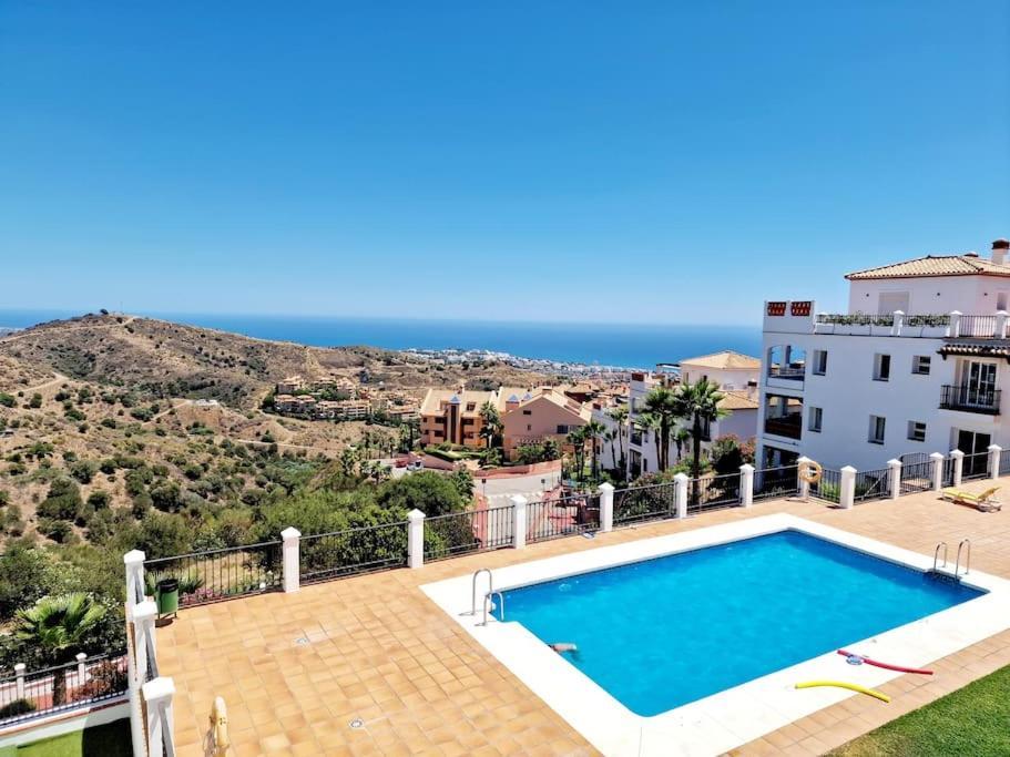 Las Palmeras Seaviews Mijas Dış mekan fotoğraf