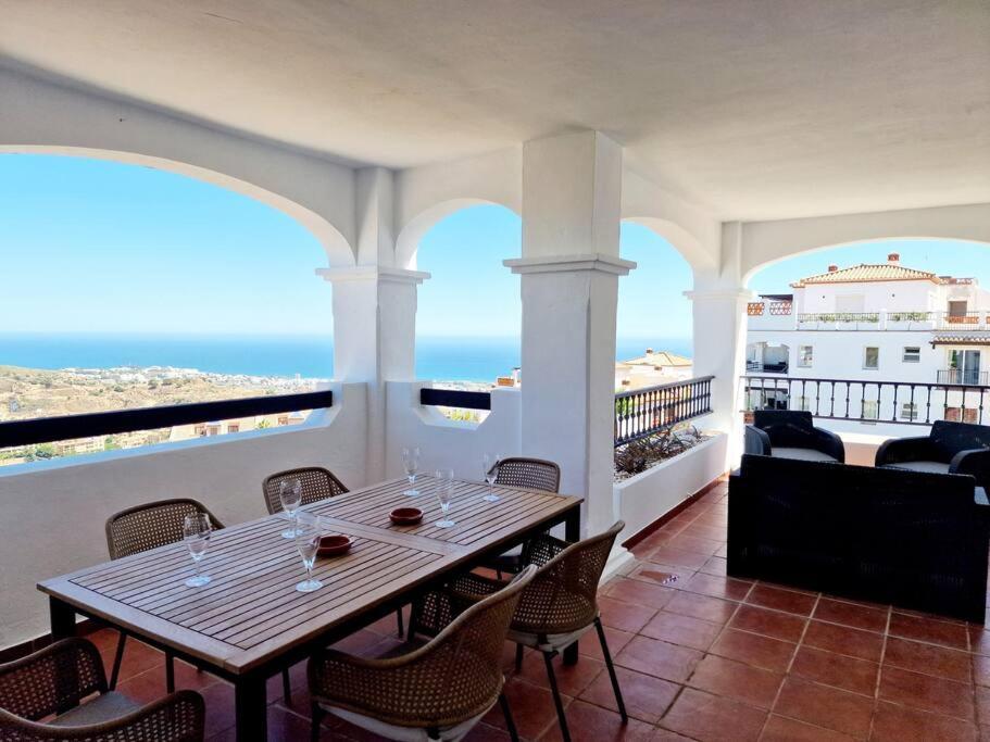 Las Palmeras Seaviews Mijas Dış mekan fotoğraf