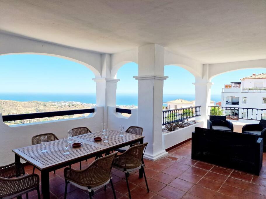 Las Palmeras Seaviews Mijas Dış mekan fotoğraf